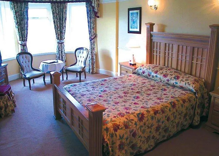 Grand Heights Otel Ravenscar