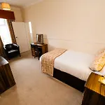 Hotel Grand Heights