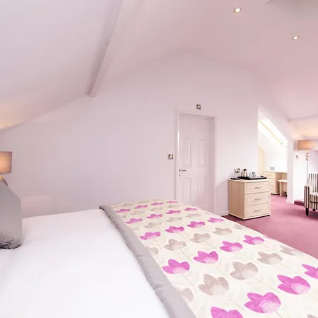 Hotell Grand Heights